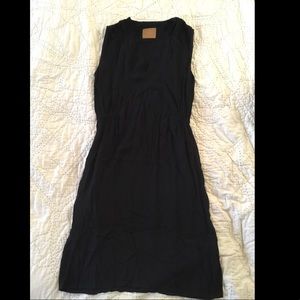 Black No. 6 midi dress
